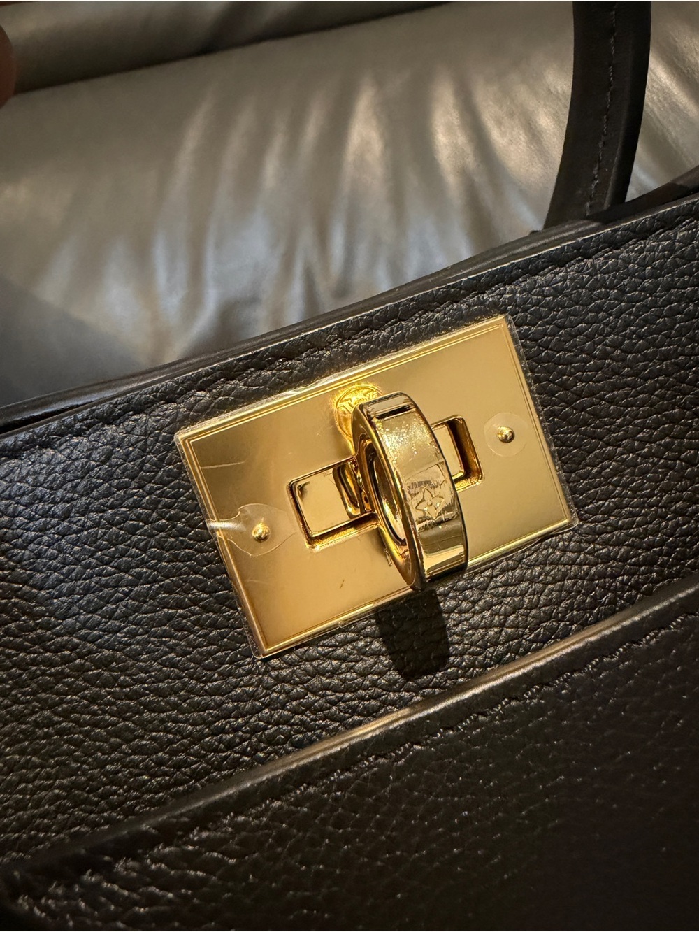 LOUIS VUITTON On My Side PM - Picture 9 of 14